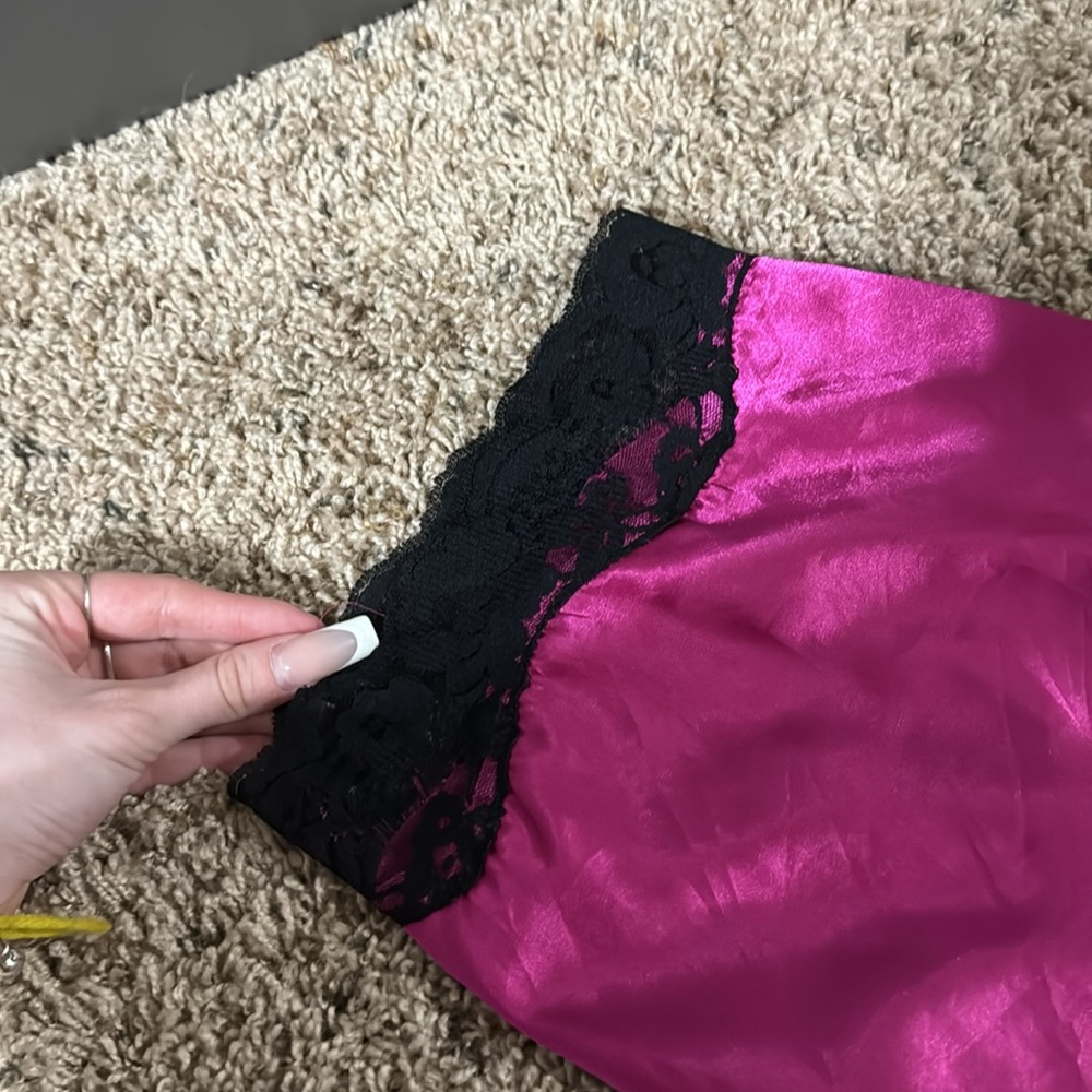 Frederick’s of Hollywood Robe - Picture 4 of 6